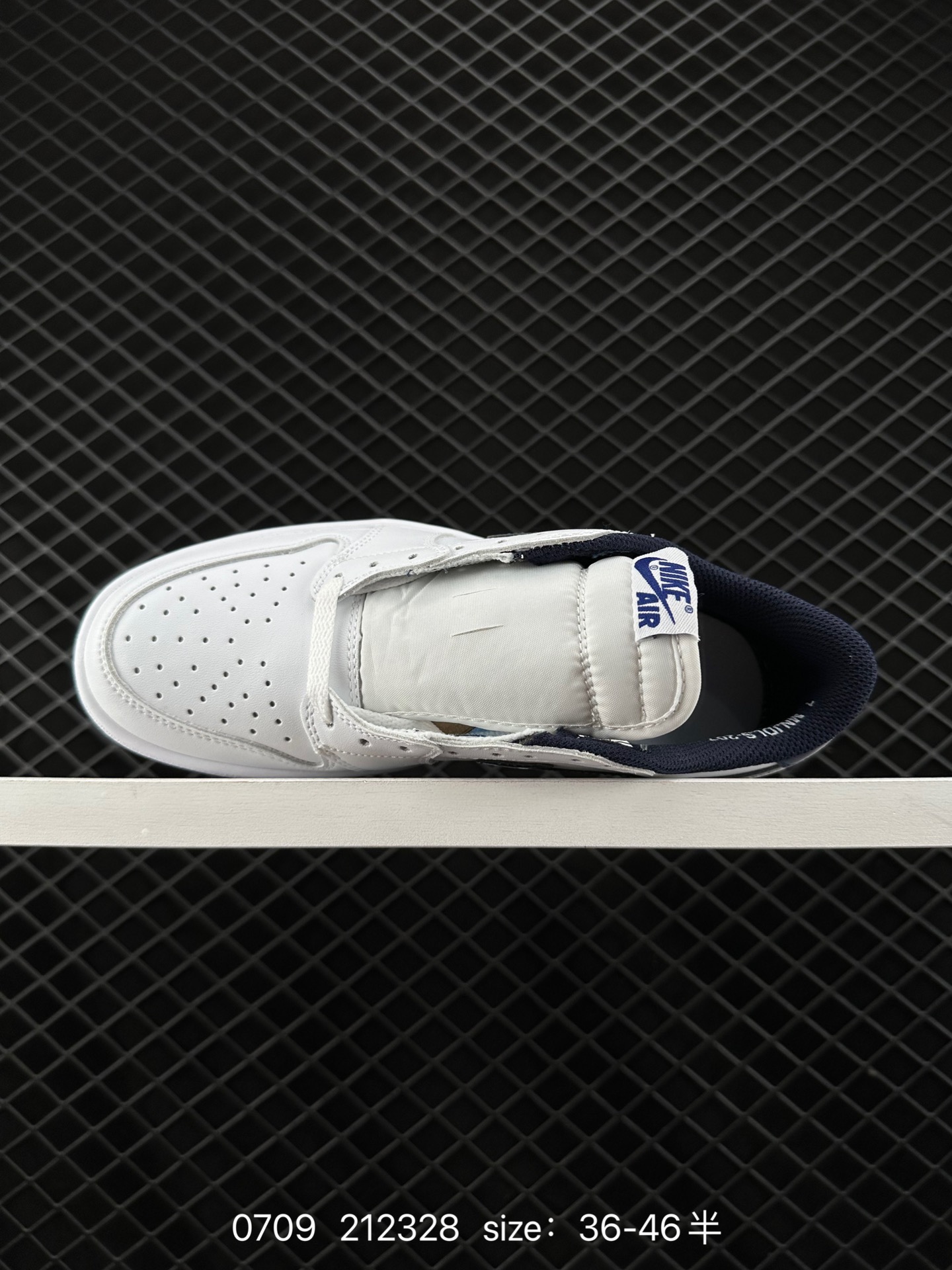 Air Jordan 1 Low AJ1